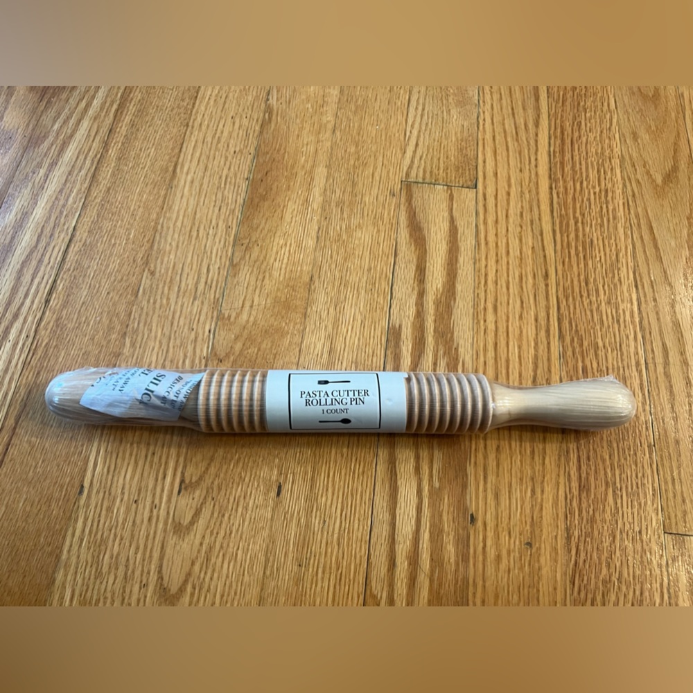 Rolling pin pasta cutter